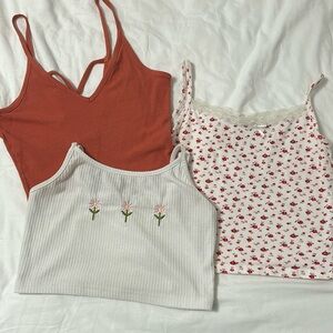 Summer tank top bundle!